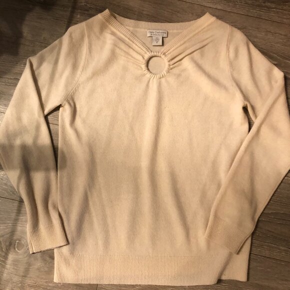 Oats Cashmere Classic Crewneck Sweater – Cream / Off-White - Picture 3 of 7